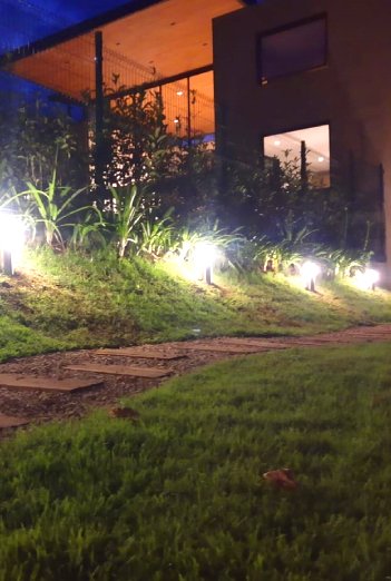 iluminacion de camino